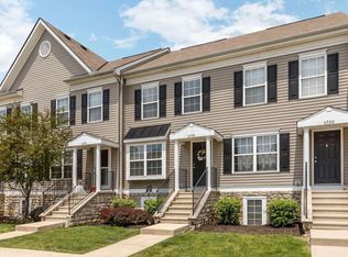 6498 Crab Apple Dr, Canal Winchester, OH 43110