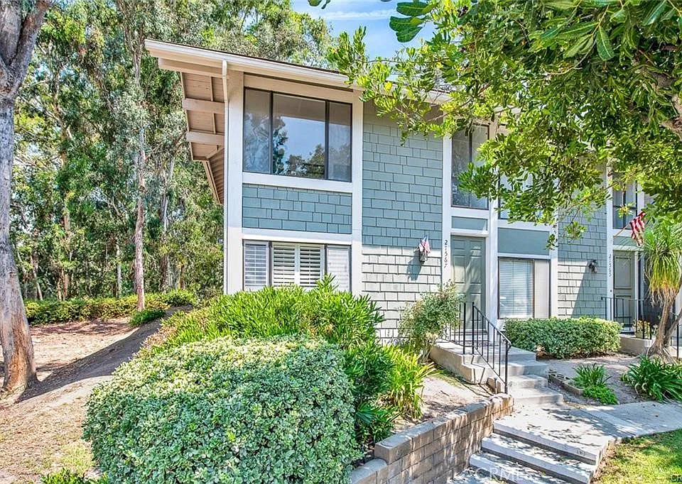 21567 Lost River Ct