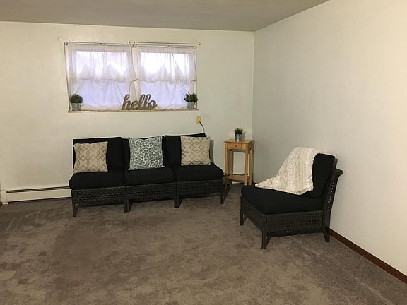 2nd image of 7567 Margaret St APT 1