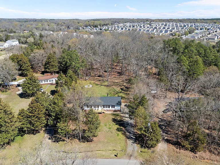 3057 Fountainview Ave — Photo 45