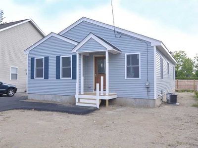 93 Dodge St, Pawtucket, RI, 02860