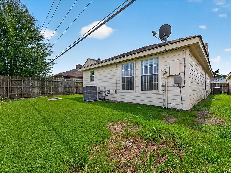4131 Baynard Dr — Photo 39