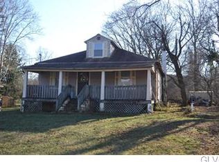 2194 Leithsville Rd, Hellertown, PA 18055