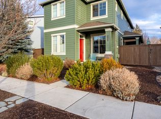 3364 SW 28th St, Redmond, OR 97756