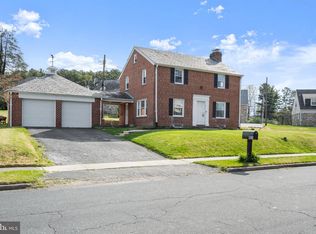 901 Locustvale Rd, Towson, MD 21204