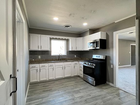 5th image of 3524 Hampshire Blvd