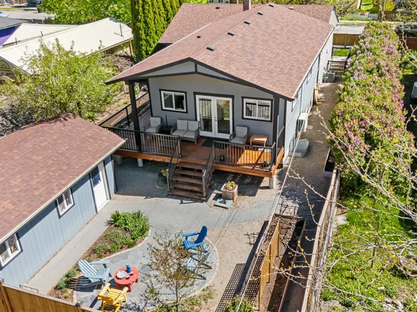 4202 34th St, Vernon, BC V1T 5Y4