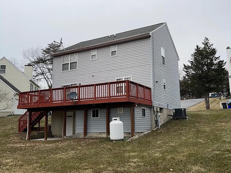 8346 Lincoln Dr — Photo 11