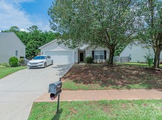 11021 Gold Pan Rd, Charlotte, NC 28215