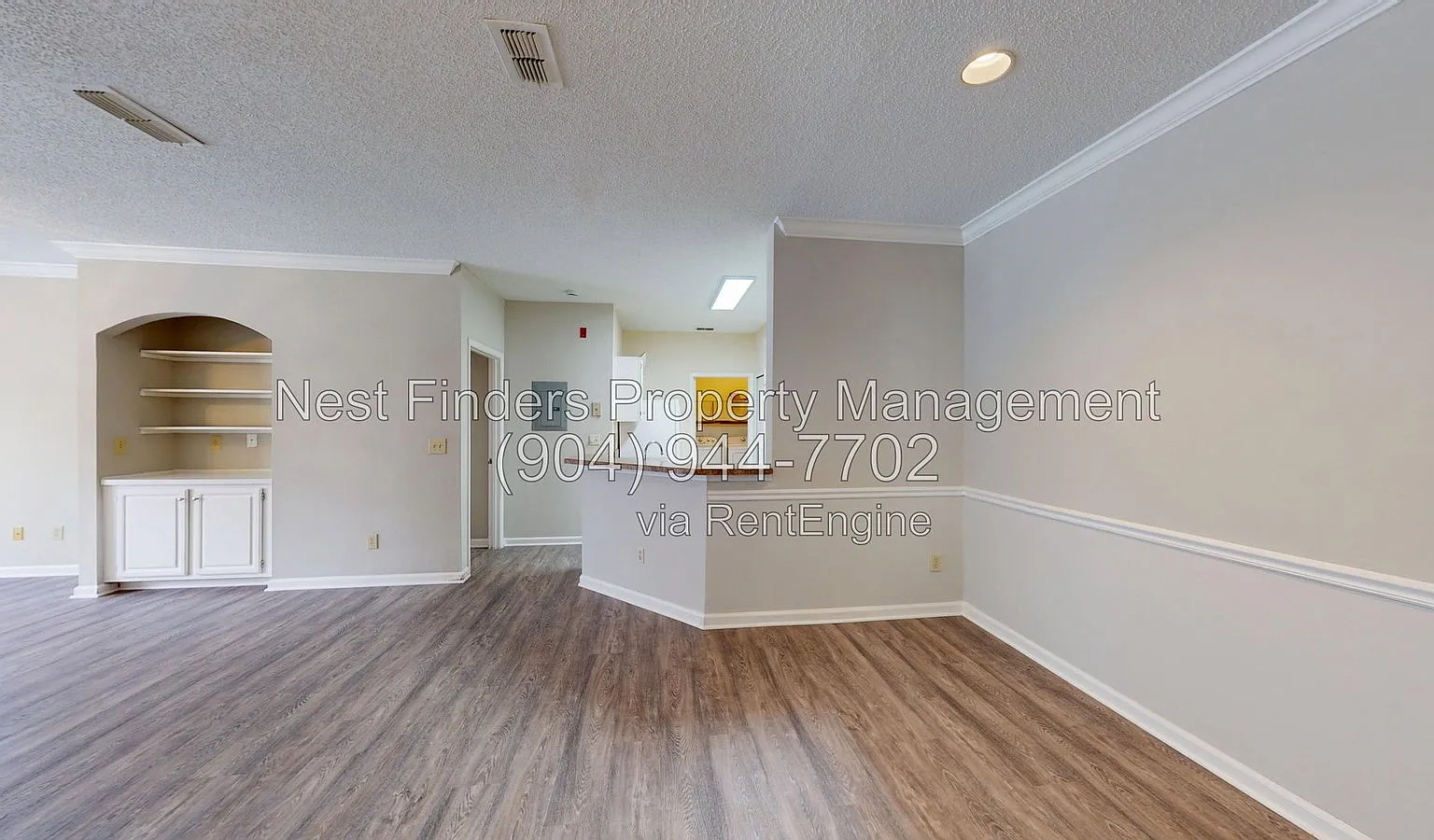 3 bed, 2.0 bath, 1340 sqft, $1,800 — Photo 2