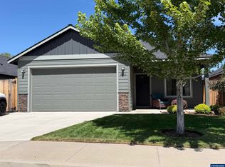 2955 NW Hemlock Ln, Redmond, OR 97756