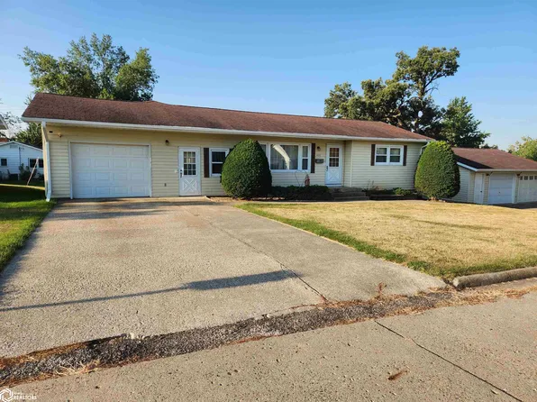 406 E 12th St, Tama, IA 52339