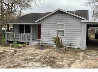 2390 Primrose St, Beaumont, TX 77703