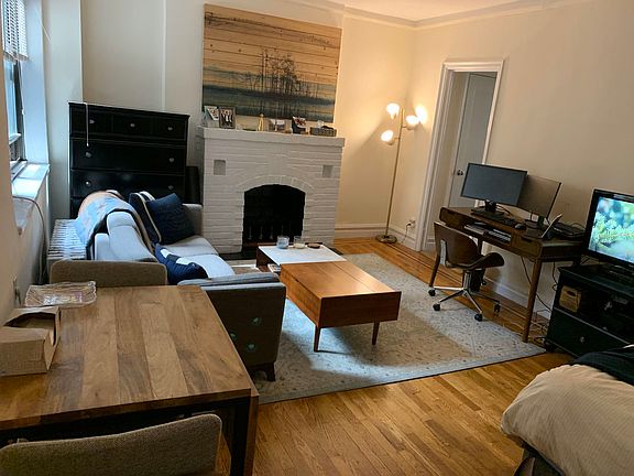 3rd image of 248 W 17th St APT 303