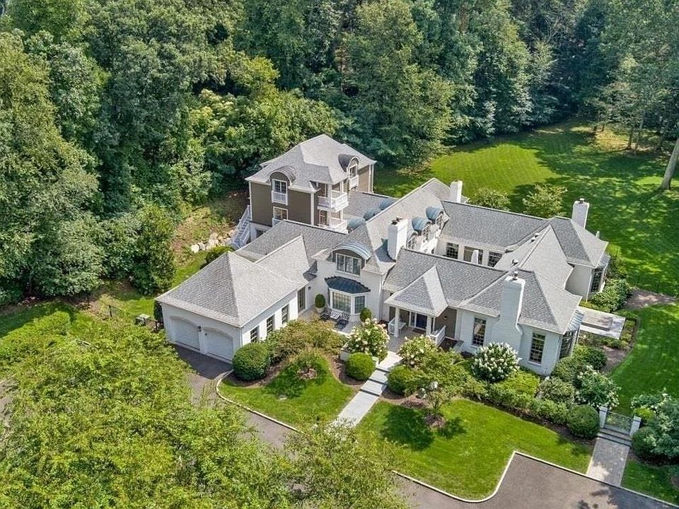 23 Valley Road, Locust Valley, NY 11560 | Zillow