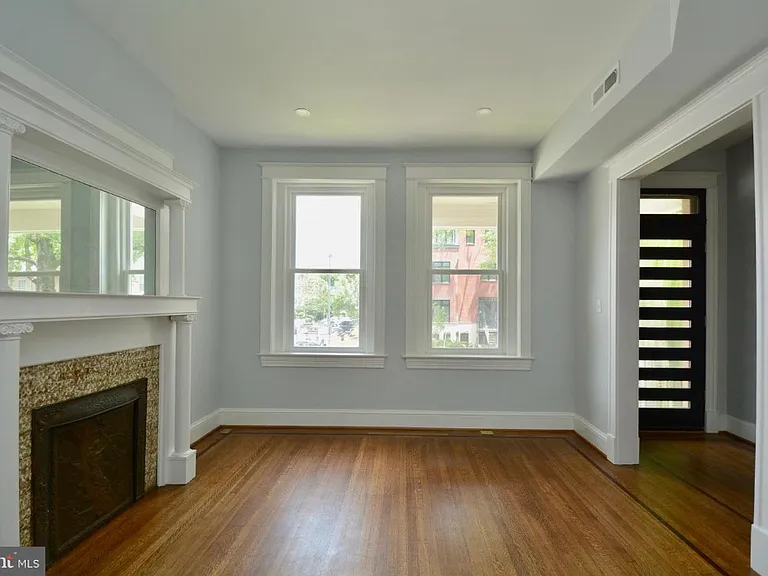 1724 2nd St NW #1 — Photo 6