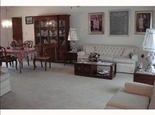 979 Linnaen Ter, Port Charlotte, FL 33948