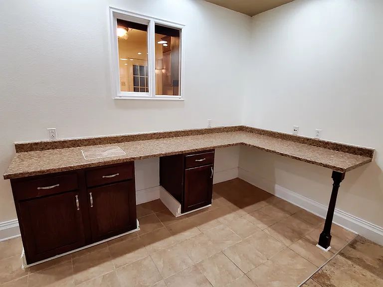 89 Spring Grove Dr — Photo 5