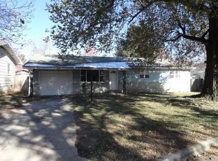 2141 E Lombard St, Springfield, MO 65802