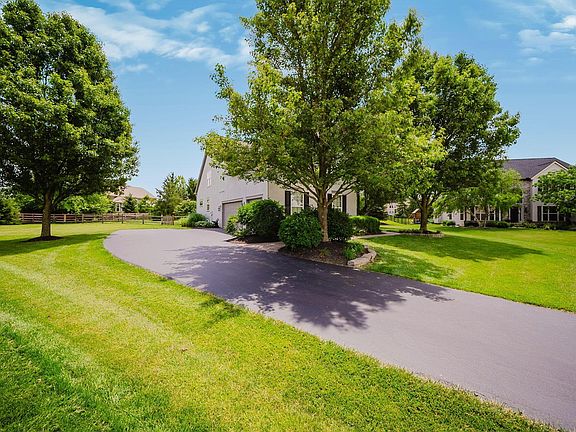 5th image of 318 Trace Dr