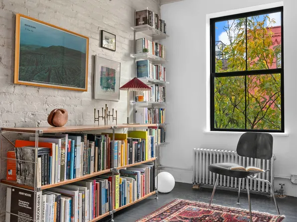 134 Baltic Street image 2 of 12