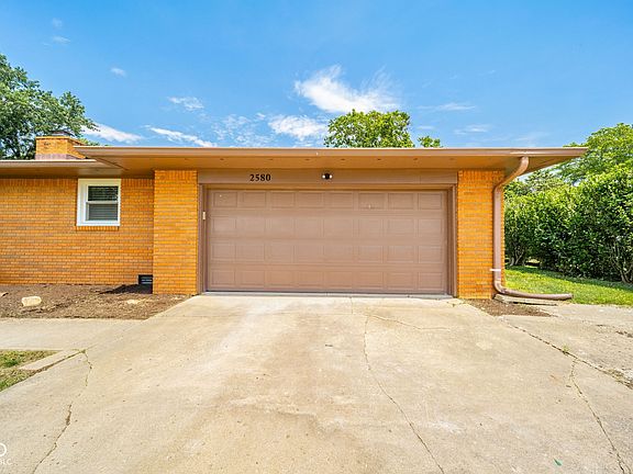 5th image of 2580 Tod Ln