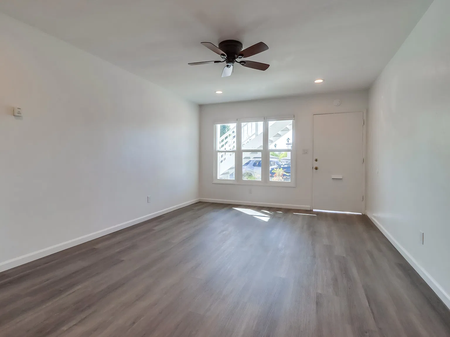 2 bed, $3,695 — Photo 4