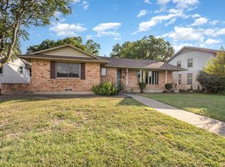 2640 Lakeland Dr, Dallas, TX 75228