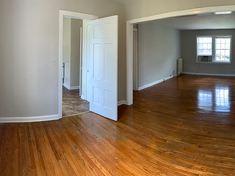 2848 Thornhill Rd — Photo 20