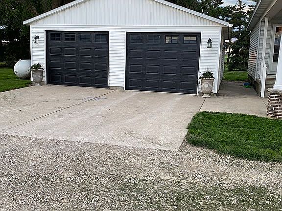 4th image of 15791 W Ave