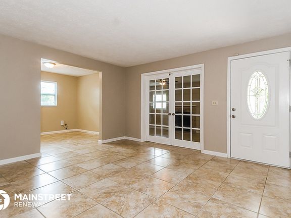 3rd image of 10934 N Luana Dr