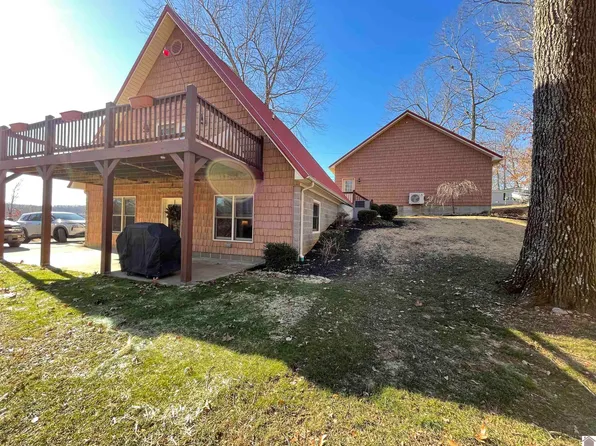 365 Grays Shady Ln, Cadiz, KY 42211