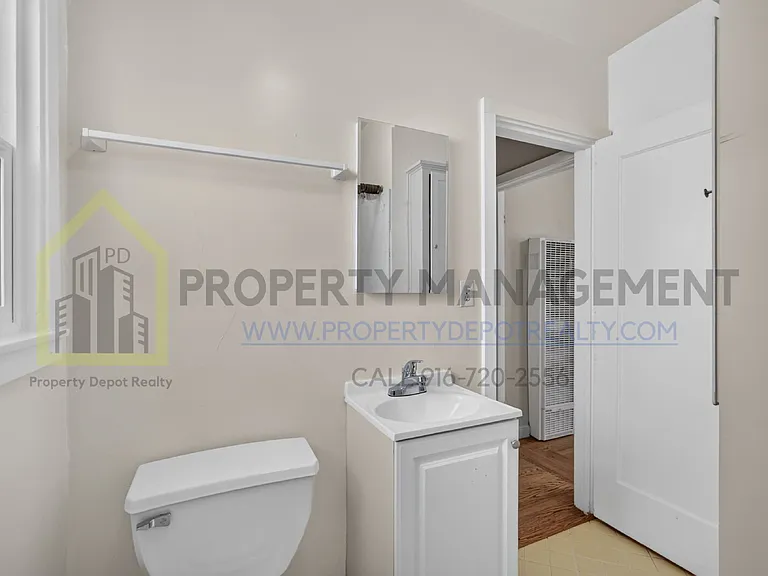 3230 W St — Photo 15