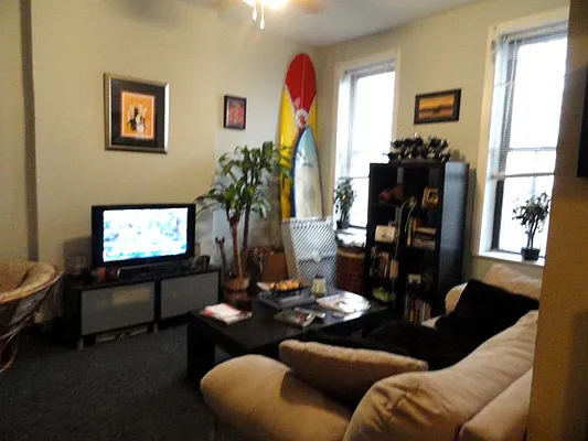 Rented by Prince Real Estate Associates LLC | media 29