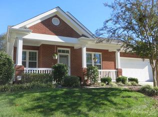 602 Ridgely Green Dr, Pineville, NC 28134
