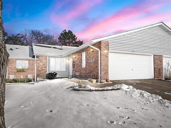 1637 Rosewall Dr, Saint Charles, MO 63303