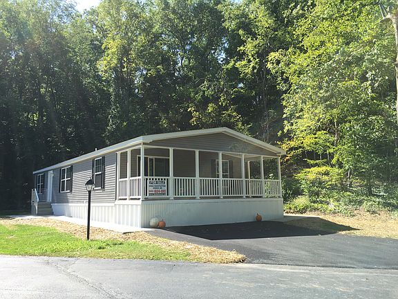 8' Front Porch, Very Private