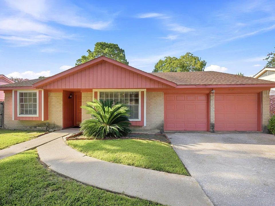 11418 Hendon Ln