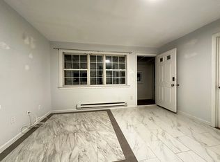 778 Nugent Ave #2F, Staten Island, NY 10306