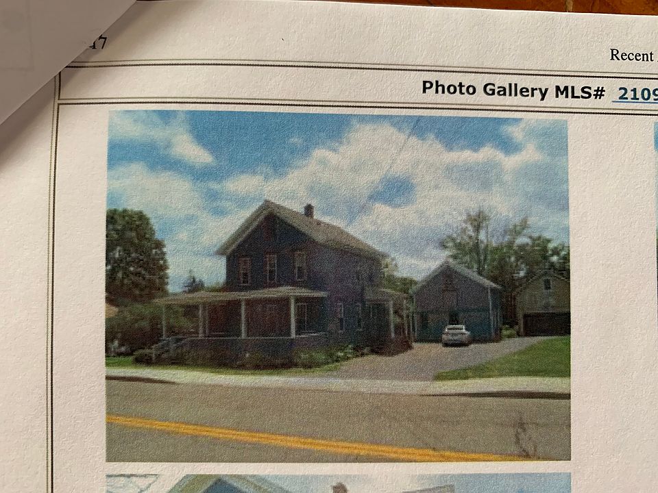 Front, roadside, driveway