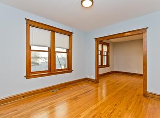 3730 N Greenview Ave, Chicago, IL 60613