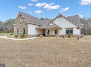 196 Old Highway 92, Fayetteville, GA 30215