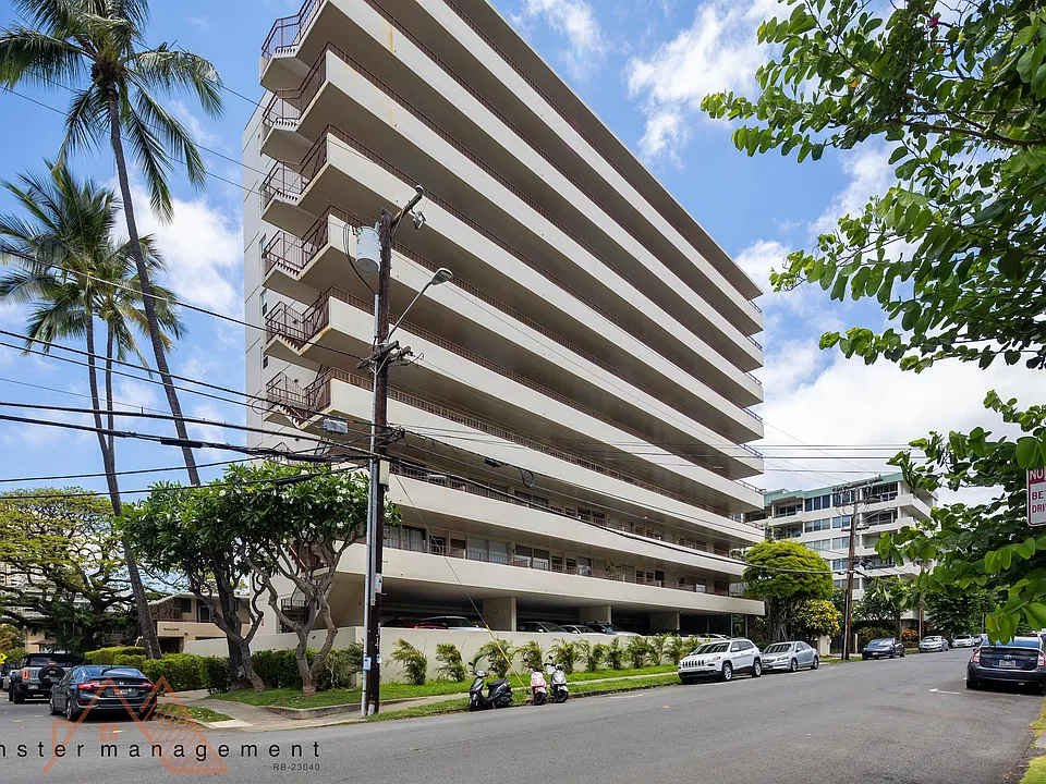 1710 Makiki St #302
