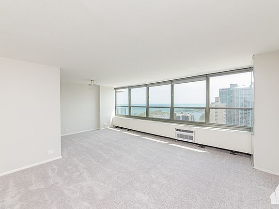 5th image of 3550 N Lake Shore Dr APT 2710