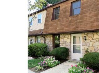 106 Susan Dr #7, Elkins Park, PA 19027