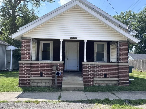 1917 S Elliott St, Muncie, IN 47302