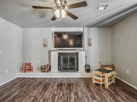 5th image of 5219 N Darwin Cir N