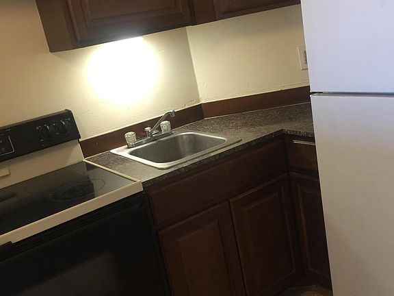 5th image of 45 Savings St APT 4E