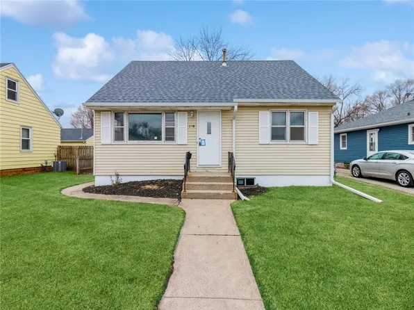 1128 S 28th St, Fort Dodge, IA 50501
