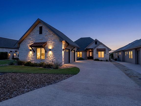 2nd image of 3128 Pinnacle Club Dr